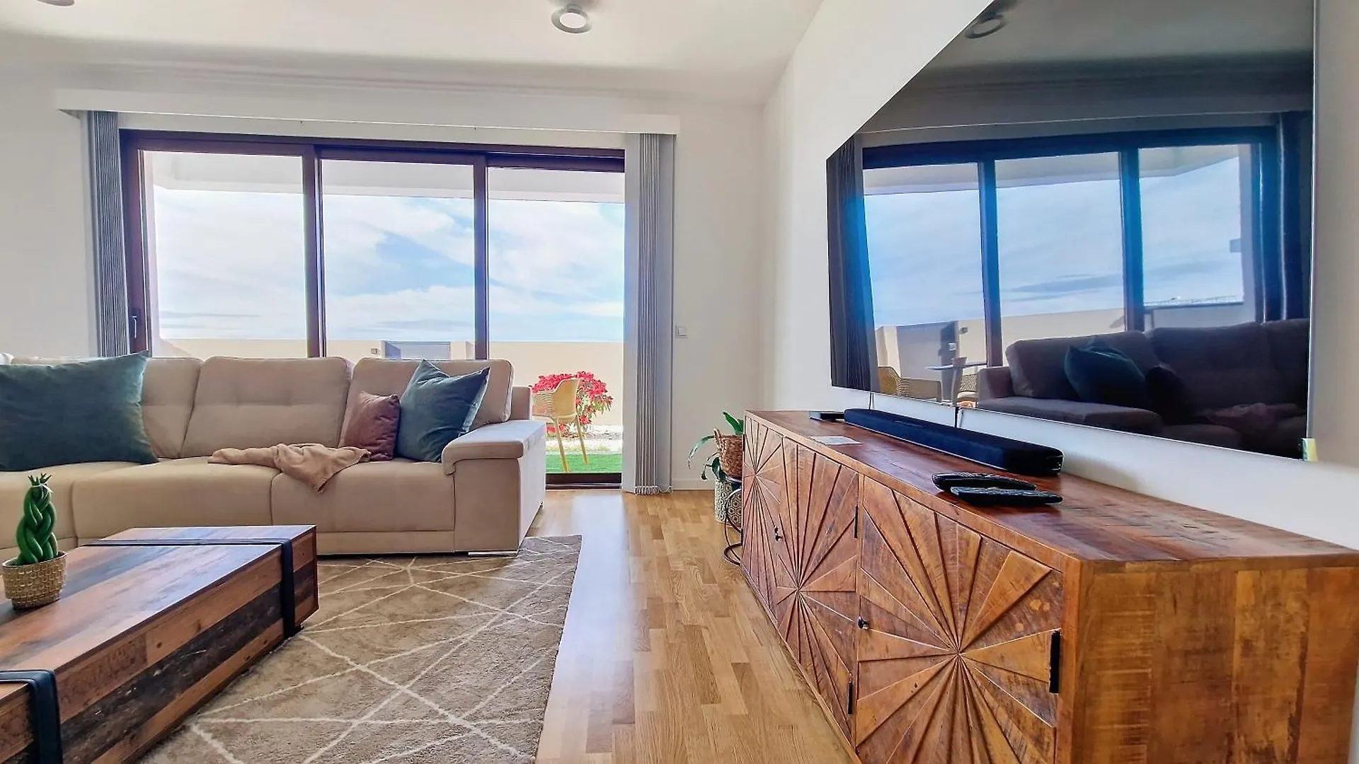 Allure Alannas Villa By Lovelystay Funchal  Portugal